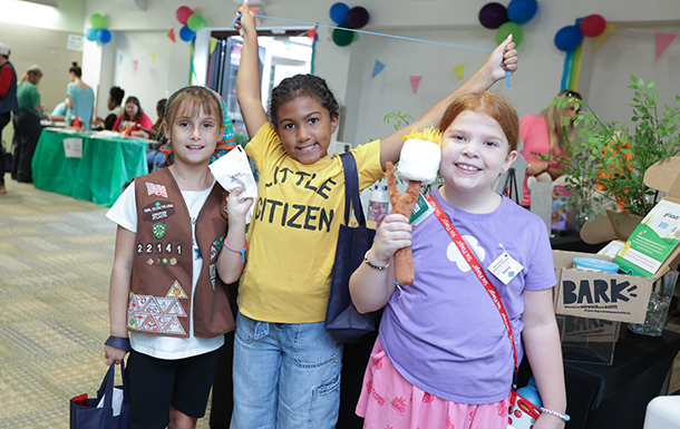 Sign up for Girl Scout Con